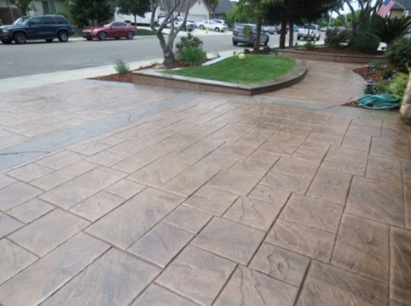 an image of stamped concrete paved in tracy, ca